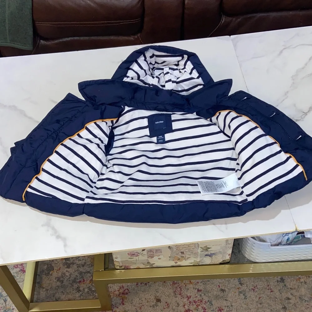 Baby GAP Kids Navy Puffer Jacket with Striped Lining Size 0-6 Months